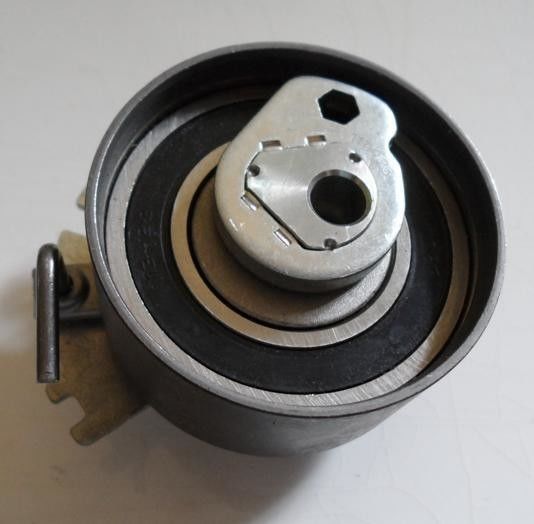Bearing Steel Tight Round Motorcycle Spare Part Clutch Bearing for Customized Request